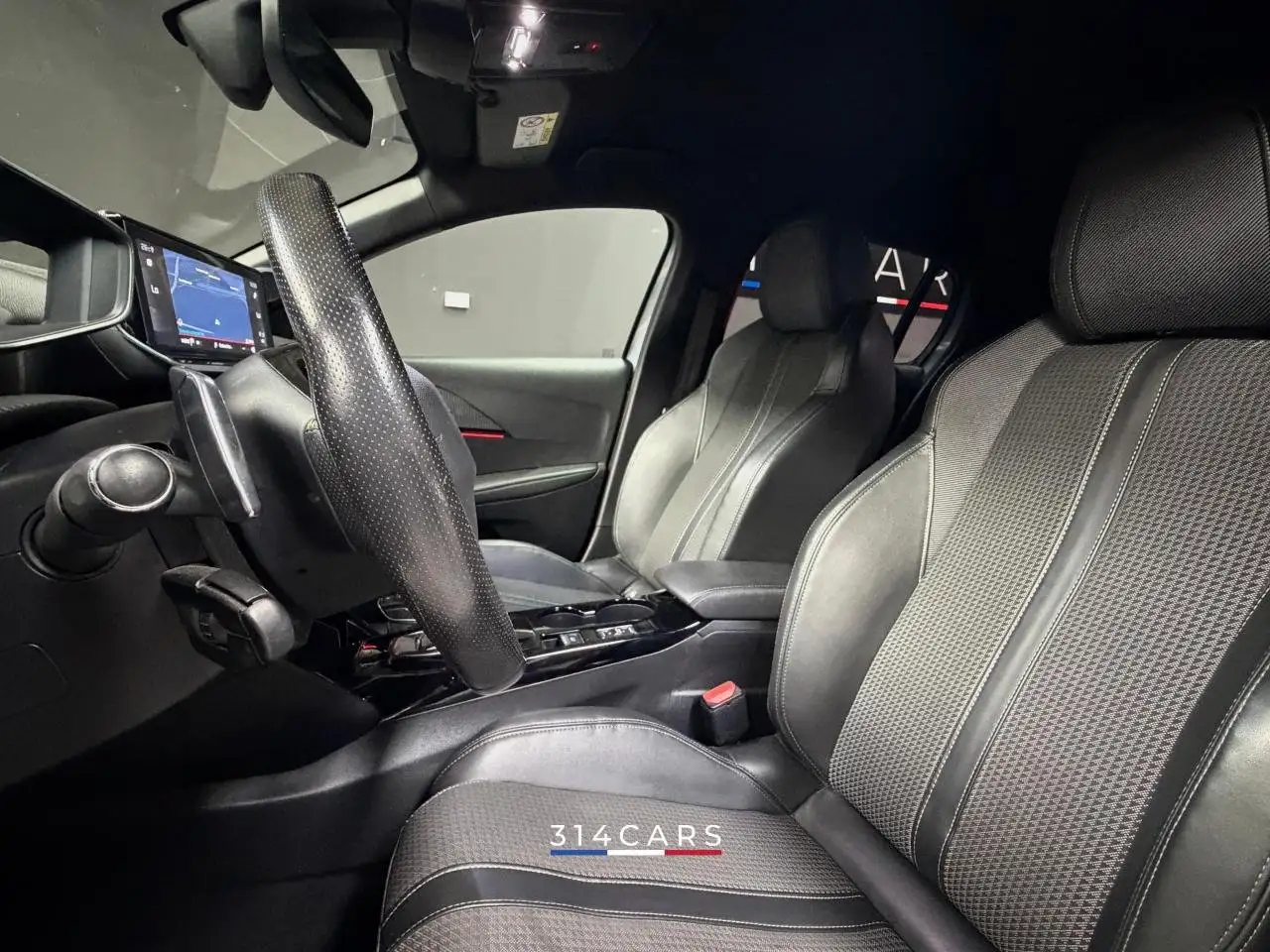 Peugeot 208 208 — photo 7