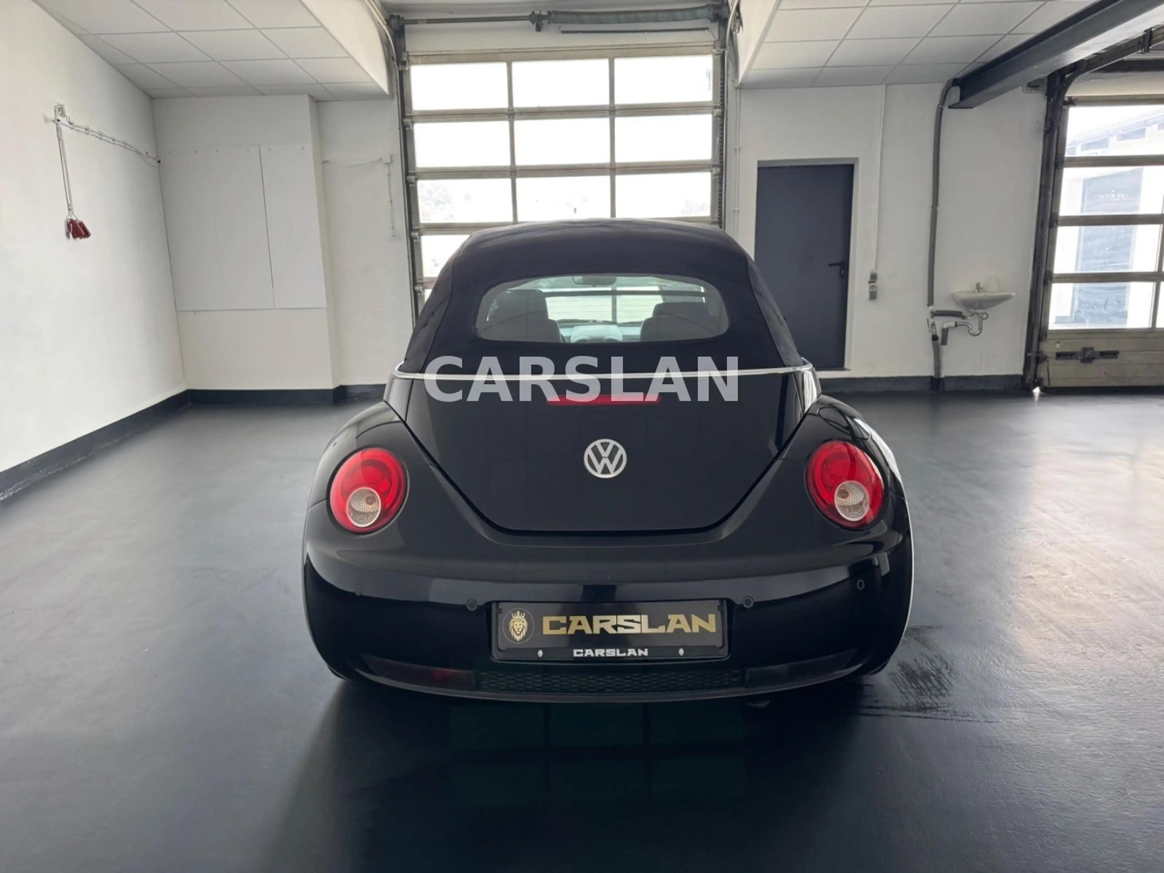Volkswagen Beetle Cabriolet 1.9 TDI "LEDER+SHZ+KLIMA+PDC" — photo 11