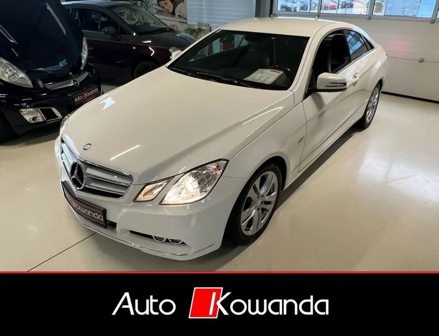 Mercedes-Benz E 220 CDI Coupe -Wenig Km Weiß - 1