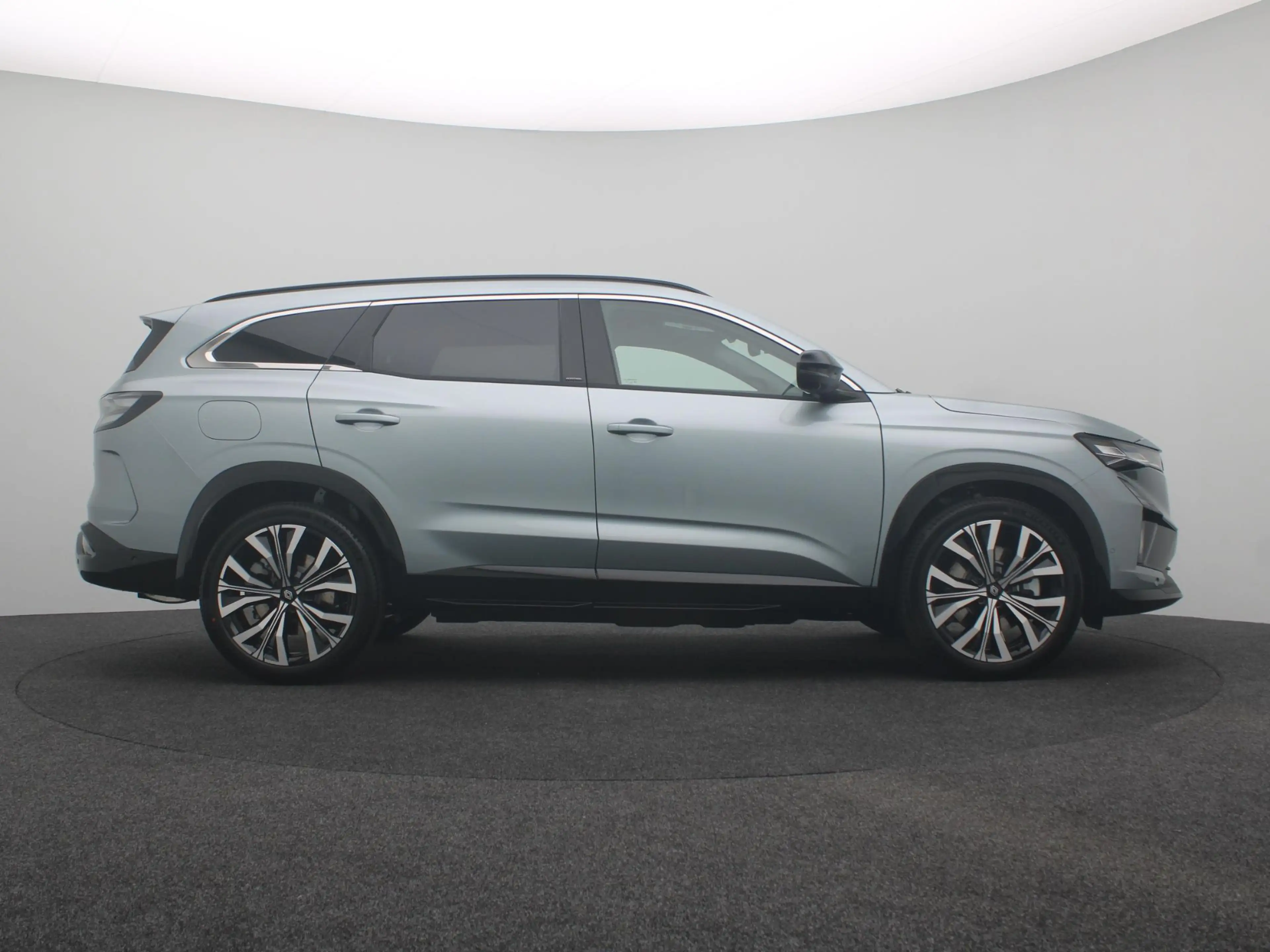 Renault Espace iconic full hybrid E-Tech 200 - 7 zitplaatsen | pa — photo 14