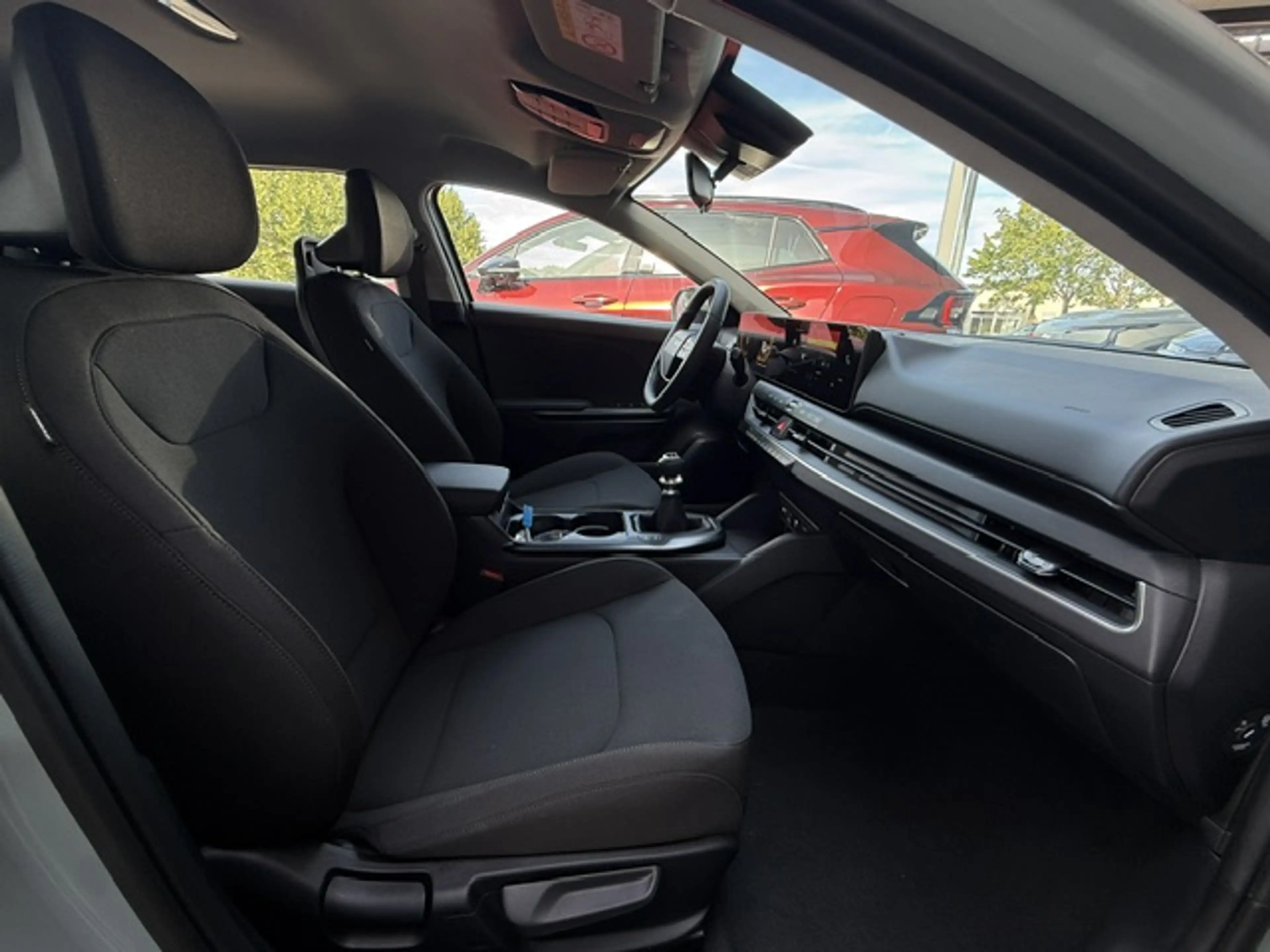 Kia K4 1,0 TGDI MT6 Titan LP: 25.940 — photo 6