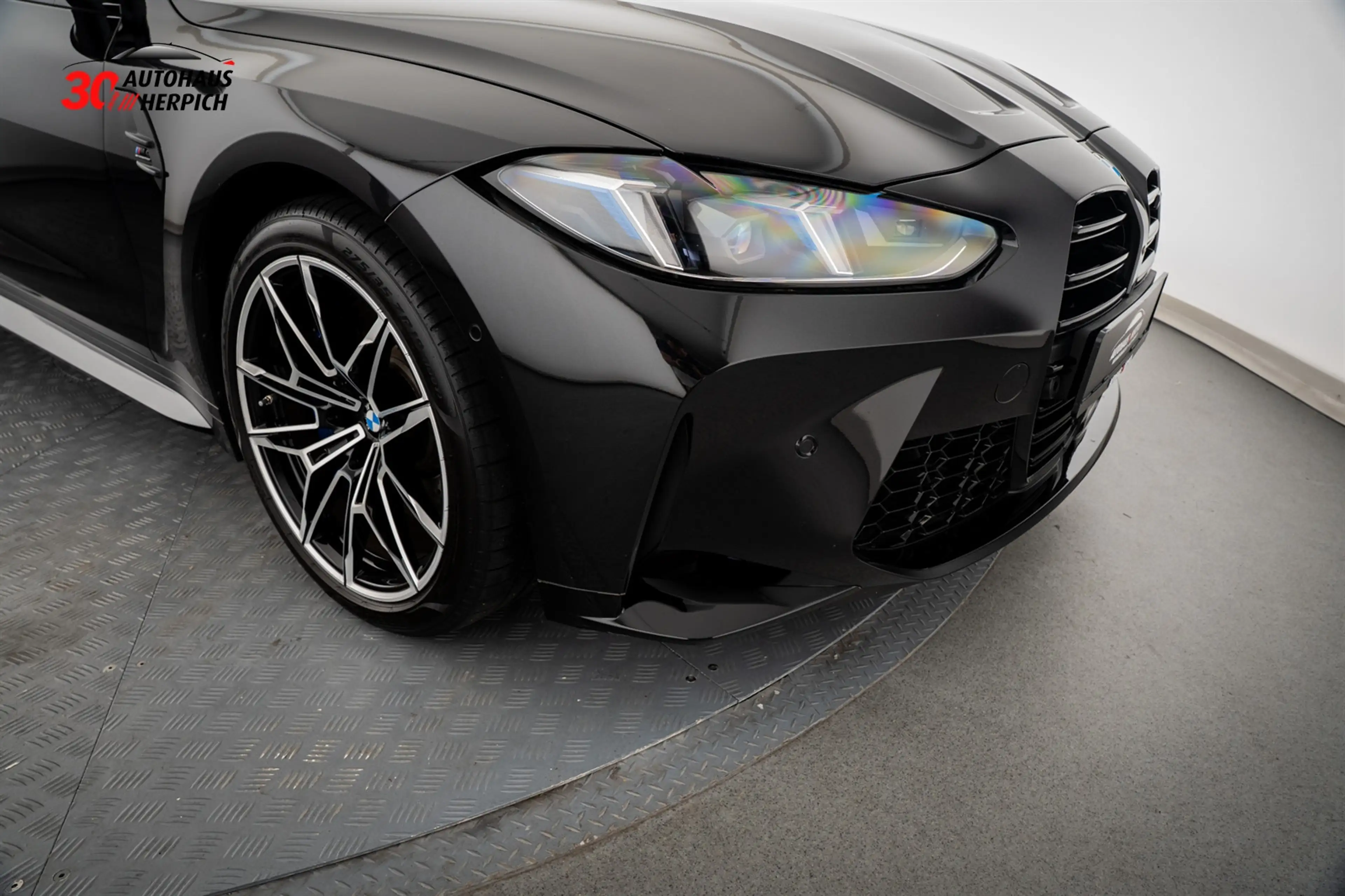 BMW M4 xDrive Competition Cabrio Schwarz Weiß Curved — photo 8