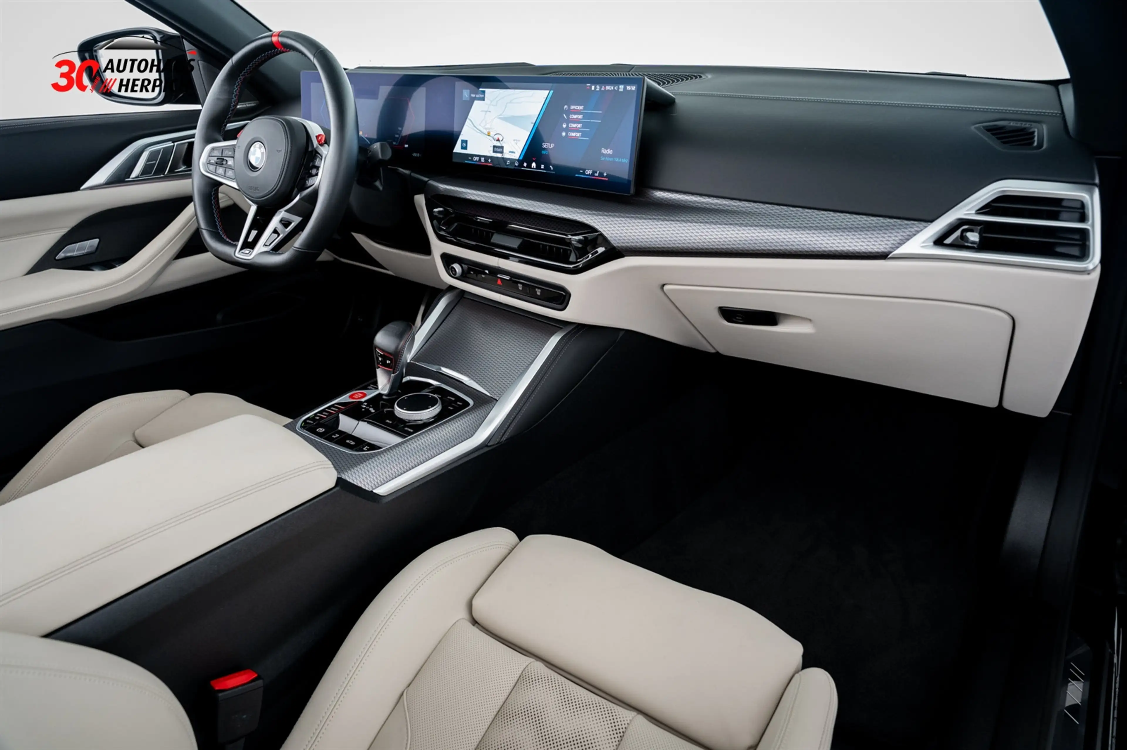 BMW M4 xDrive Competition Cabrio Schwarz Weiß Curved — photo 13