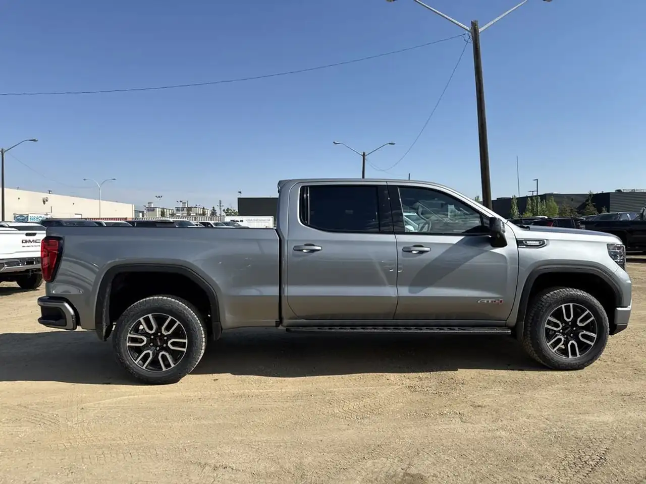 GMC Sierra 1500 снимка GMC Sierra 1500