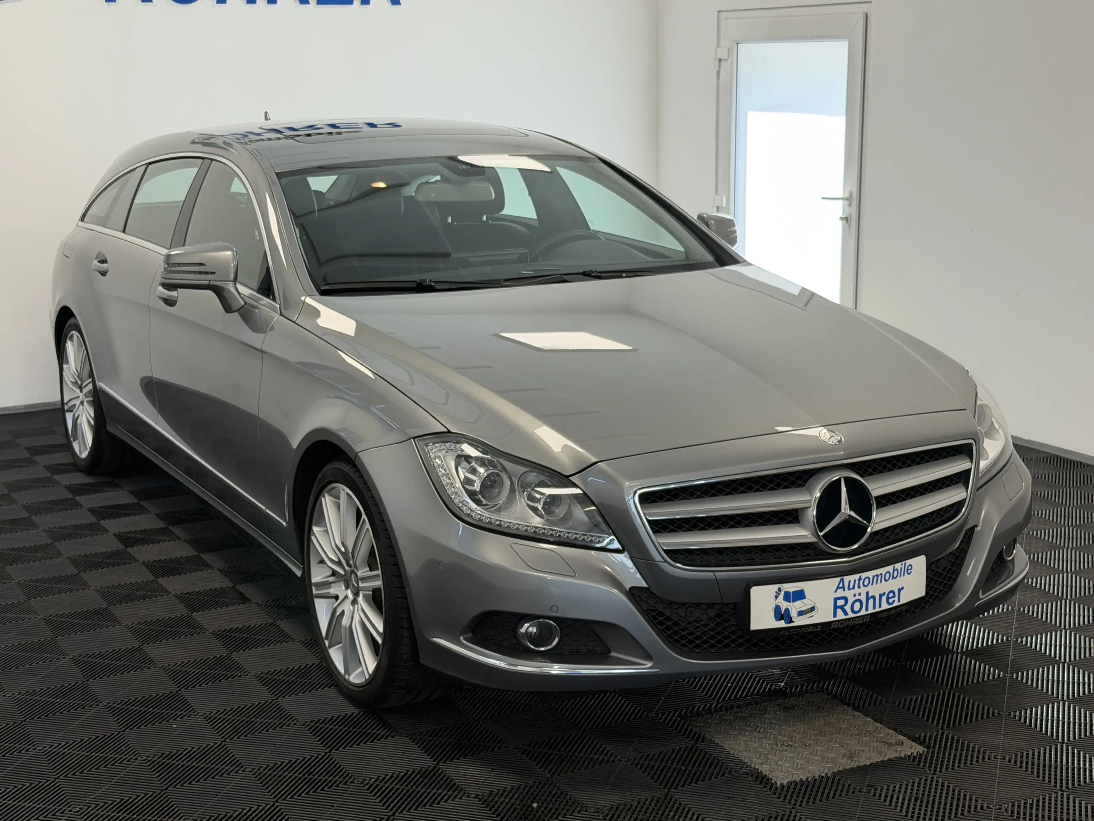 Mercedes-Benz CLS 350 CDI 4Matic Shooting Brake Aut. HK Navi — photo 4