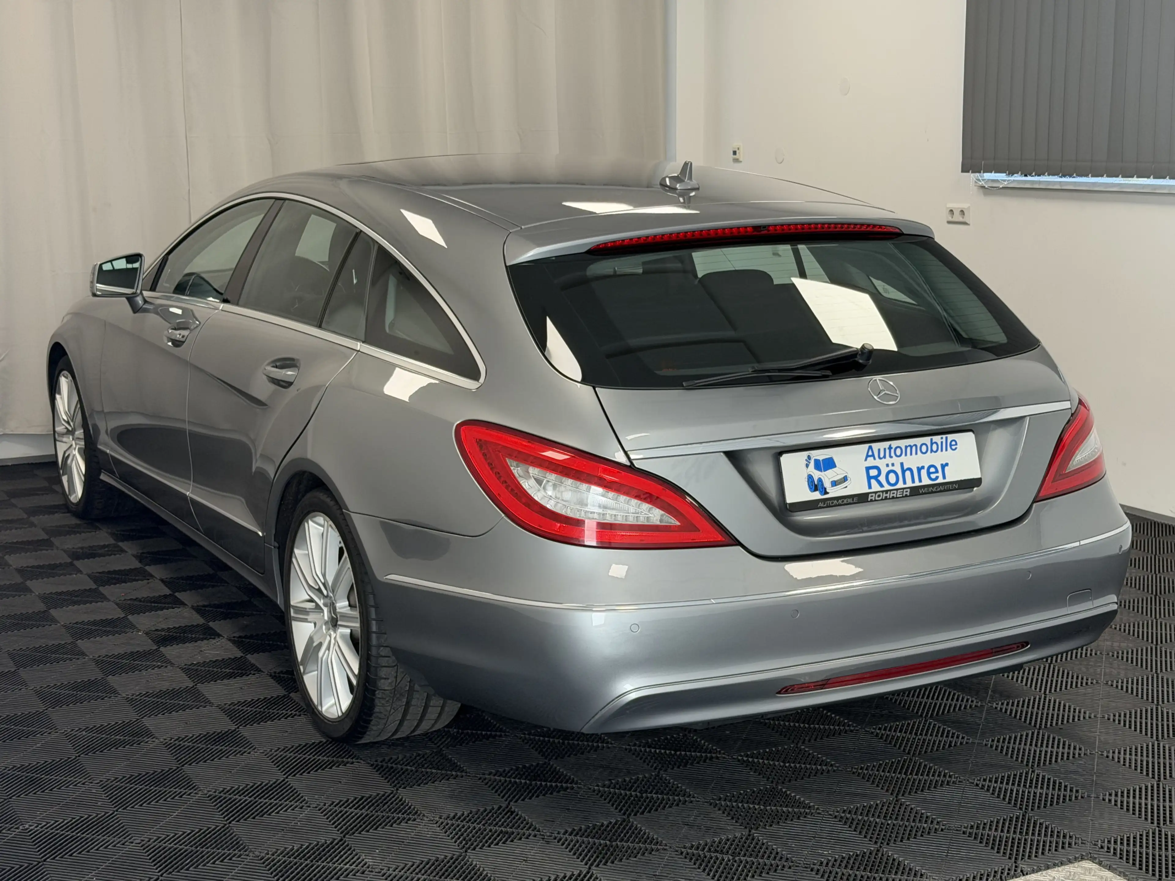 Mercedes-Benz CLS 350 CDI 4Matic Shooting Brake Aut. HK Navi — photo 6
