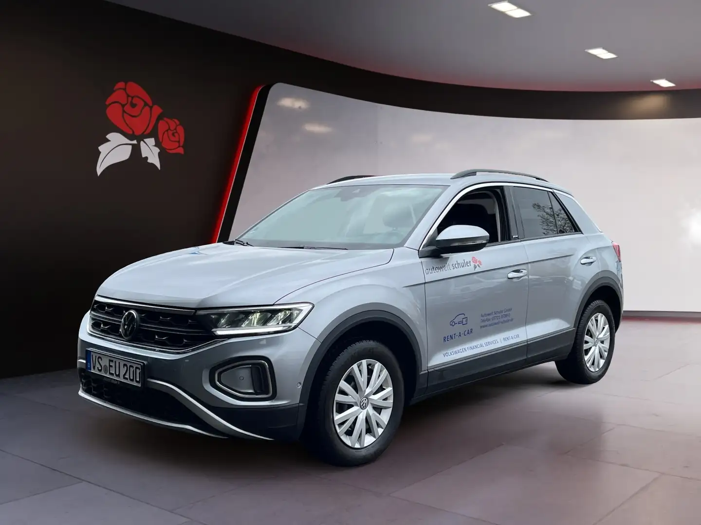 Volkswagen T-Roc 1,5 TSI DSG Move AHK Navi Silber - 2