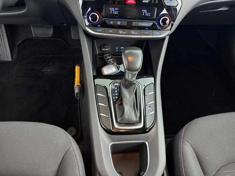 Hyundai IONIQ 1.6 GDi Comfort | Navigatie | Camera | Adaptive cr — photo 15