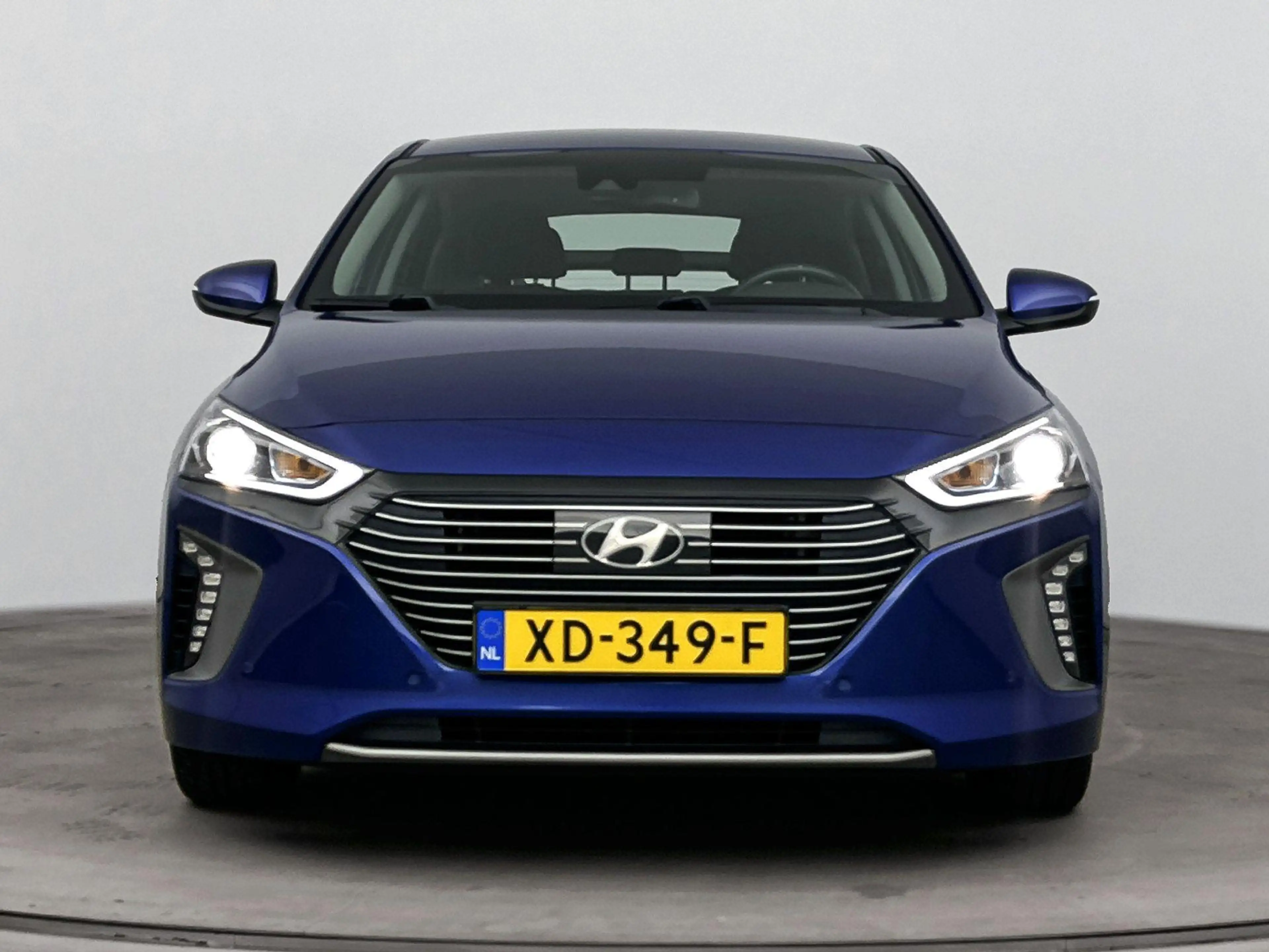 Hyundai IONIQ 1.6 GDi Comfort | Navigatie | Camera | Adaptive cr — photo 4