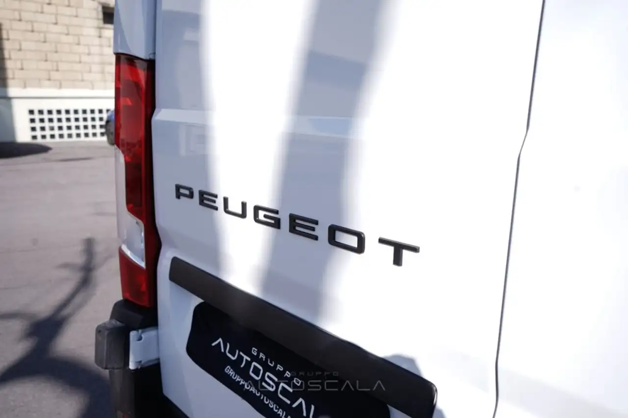 Peugeot Boxer 2026 — фото 19