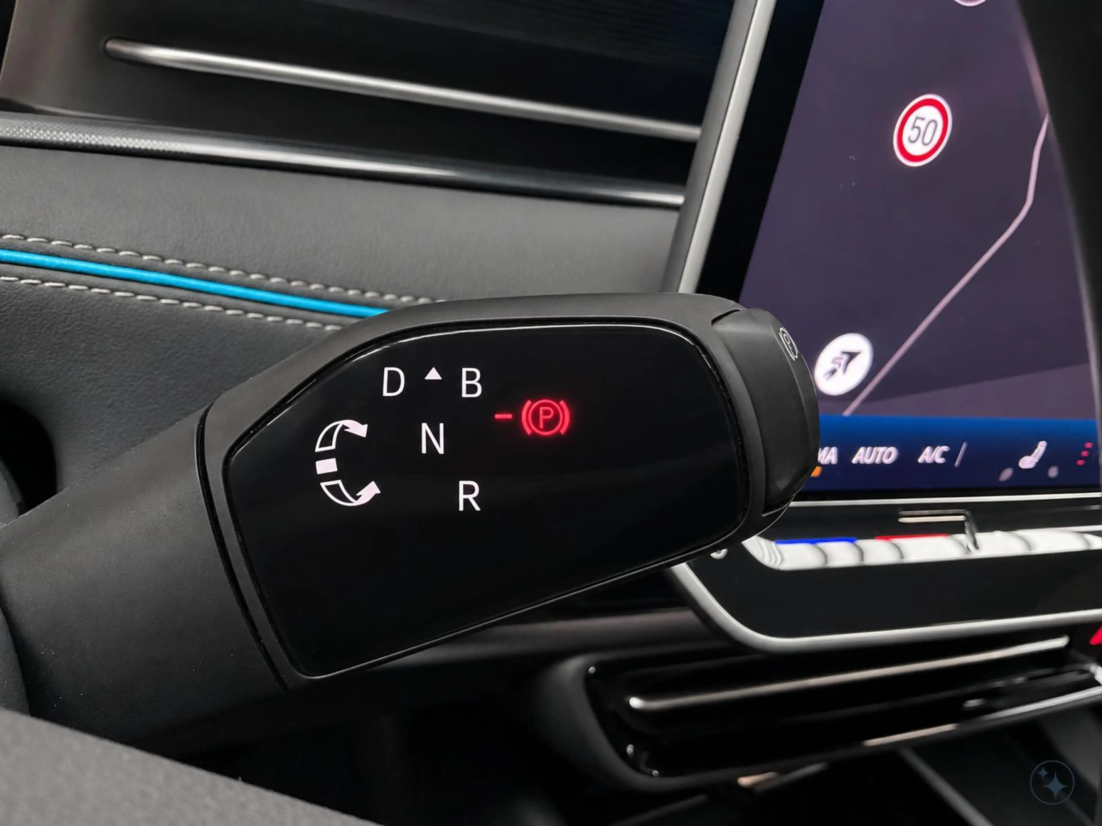 Volkswagen ID.7 77kWh+Pro+Pano+AHK+Wärme-P. — photo 14