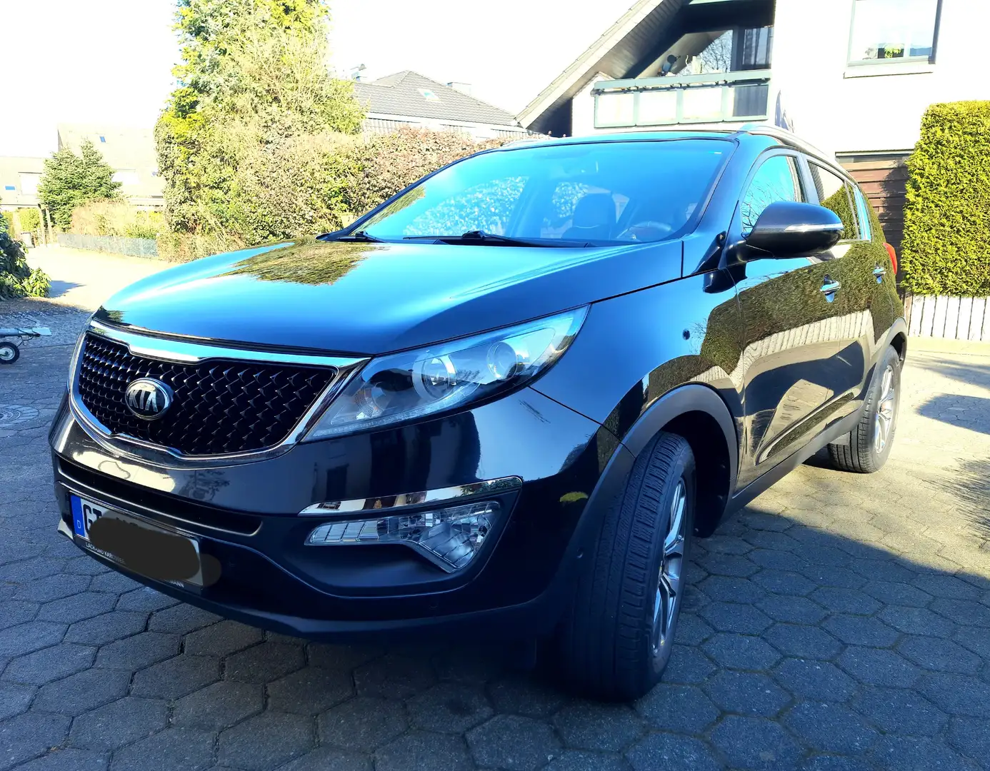 Kia Sportage Sportage 1.6 GDI 2WD ISG Dream-Team Edition Schwarz - 1