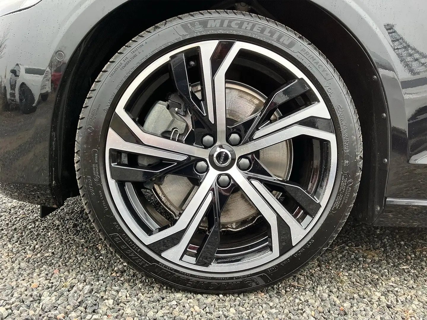 Volvo S60 B5 AWD Mild-Hybrid Ultimate Dark ACC BLIS SD Schwarz - 2