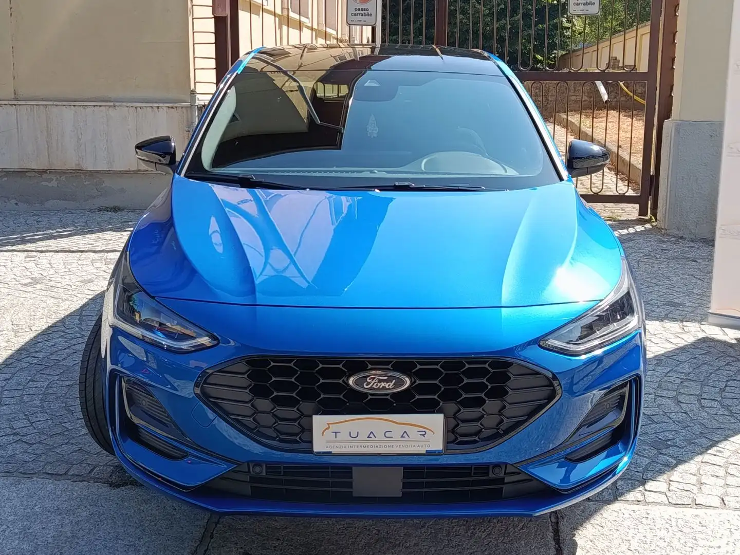 Ford Focus ST Line 1.0 EcoBoost mHEV Blau - 2