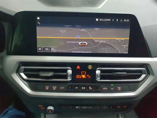 BMW 3 Series view 12