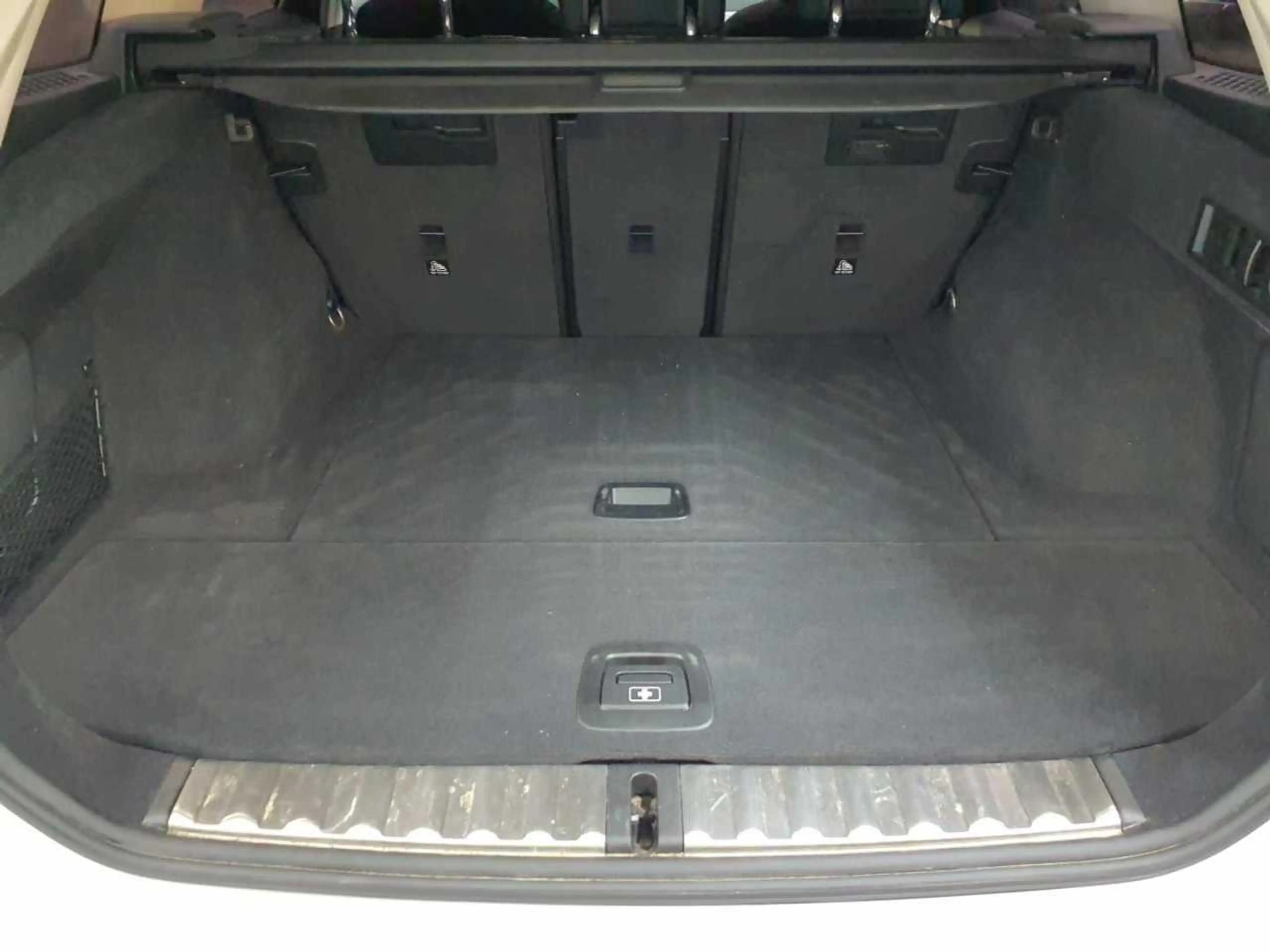 BMW 316 316d Touring Aut. Navi AHK LED — photo 15