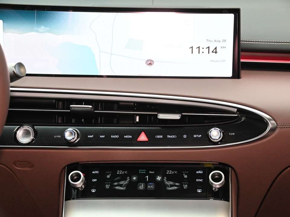 2027 Genesis GV70 Advanced Technology — снимка 1