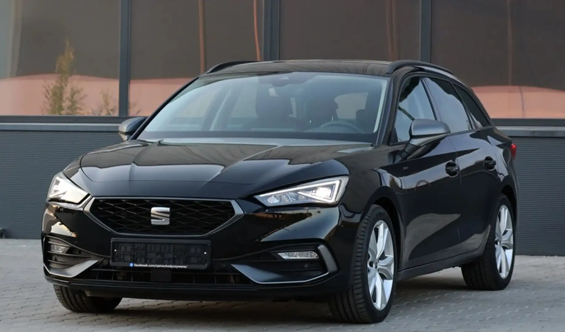 SEAT Leon Leon SP TSI FR LED Leder Navi Neuwagen Schwarz - 1
