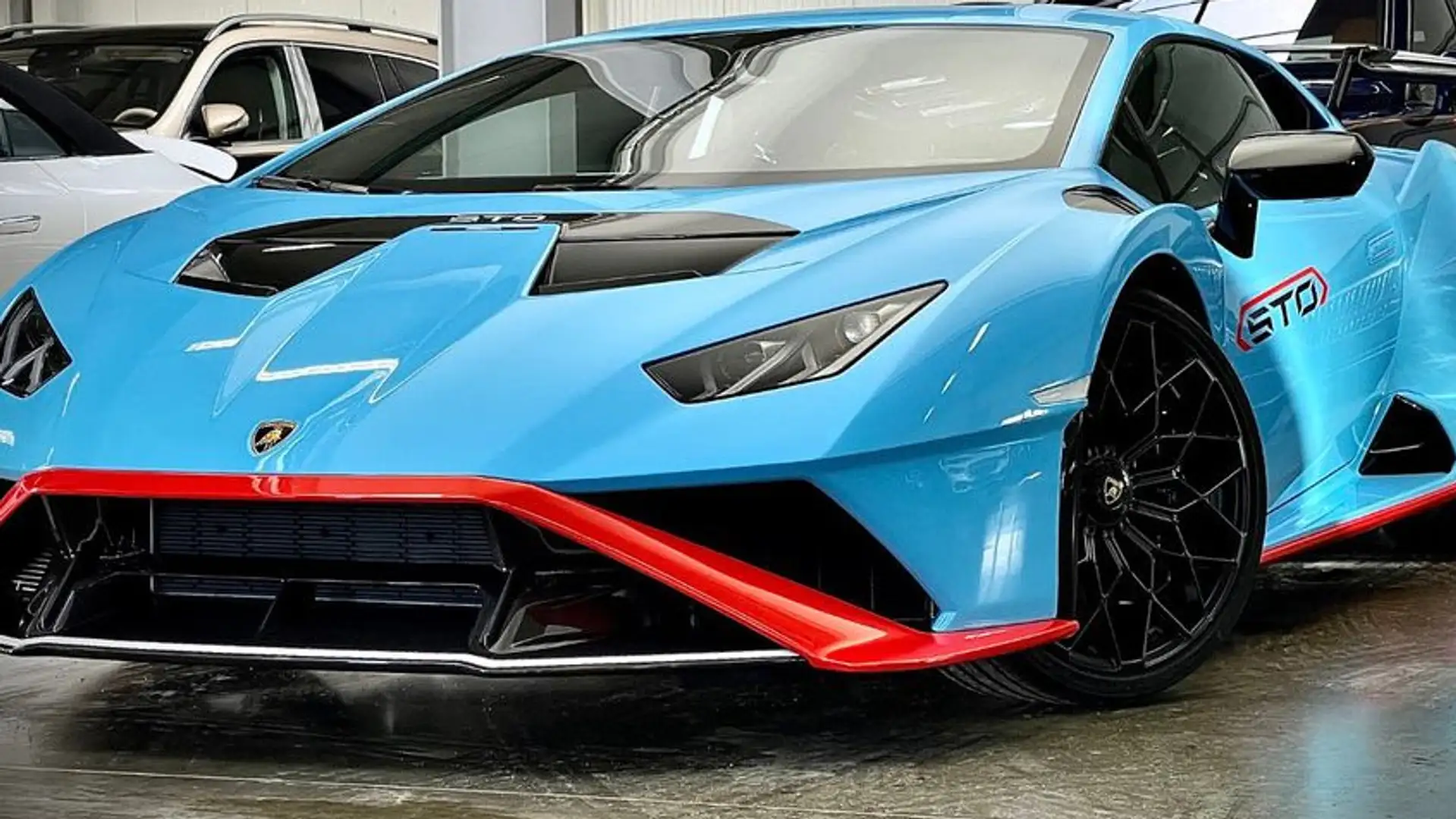 Lamborghini Huracán STO RWD Blue - 2