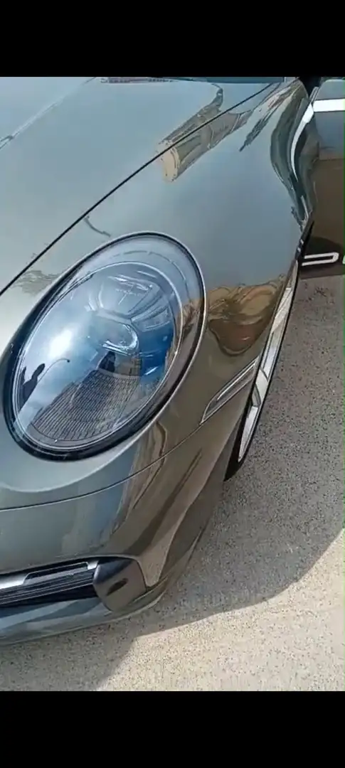 Porsche 992 Turbo 50 Years Verde - 2