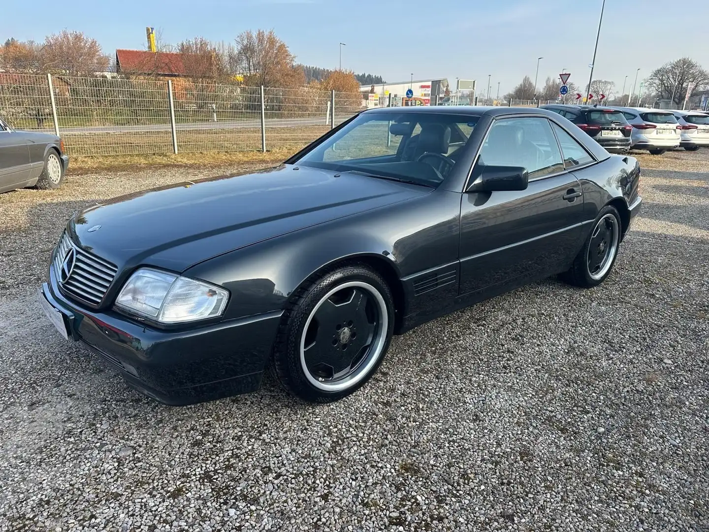Mercedes-Benz SL 300 Leder Harttop AMG Räder Automatik Grau - 1