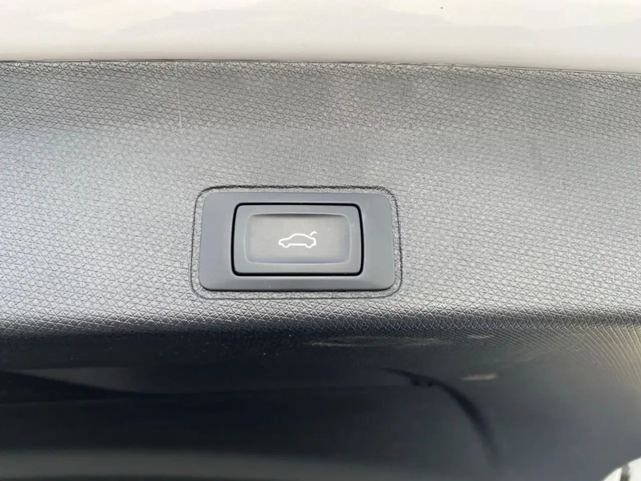 Cupra Terramar 1.5 eTSI DSG AHK+LED+HUD+NAVI+KLIMA+ACC, миниатюра 29
