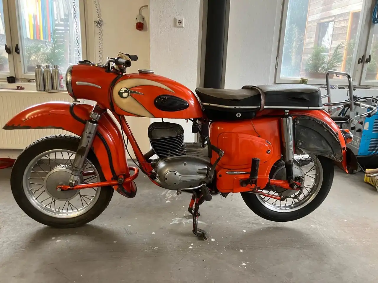 Mz ES 250