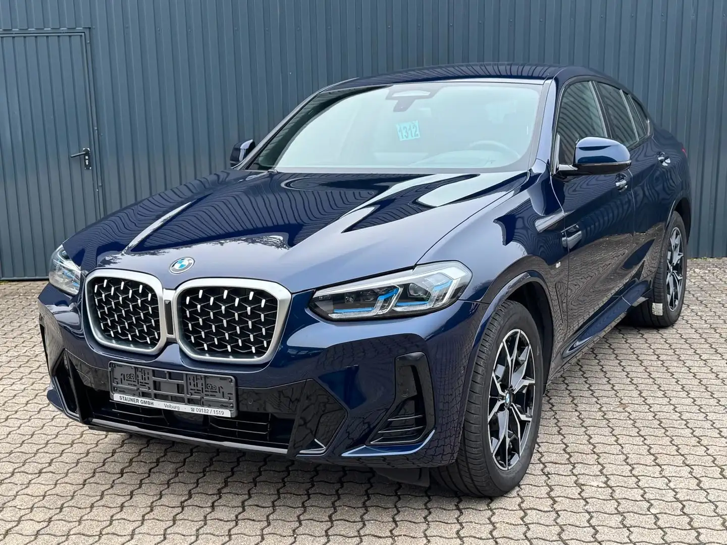 BMW X4 xDr 30d M SPORT /AHK/Standheiz/HeadUp/Laser Blau - 2