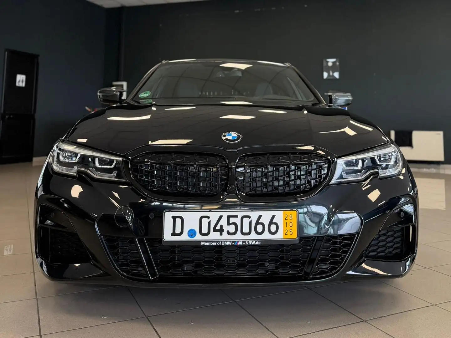 BMW 320 320i 184 cv Berlina MSPORT Zwart - 2
