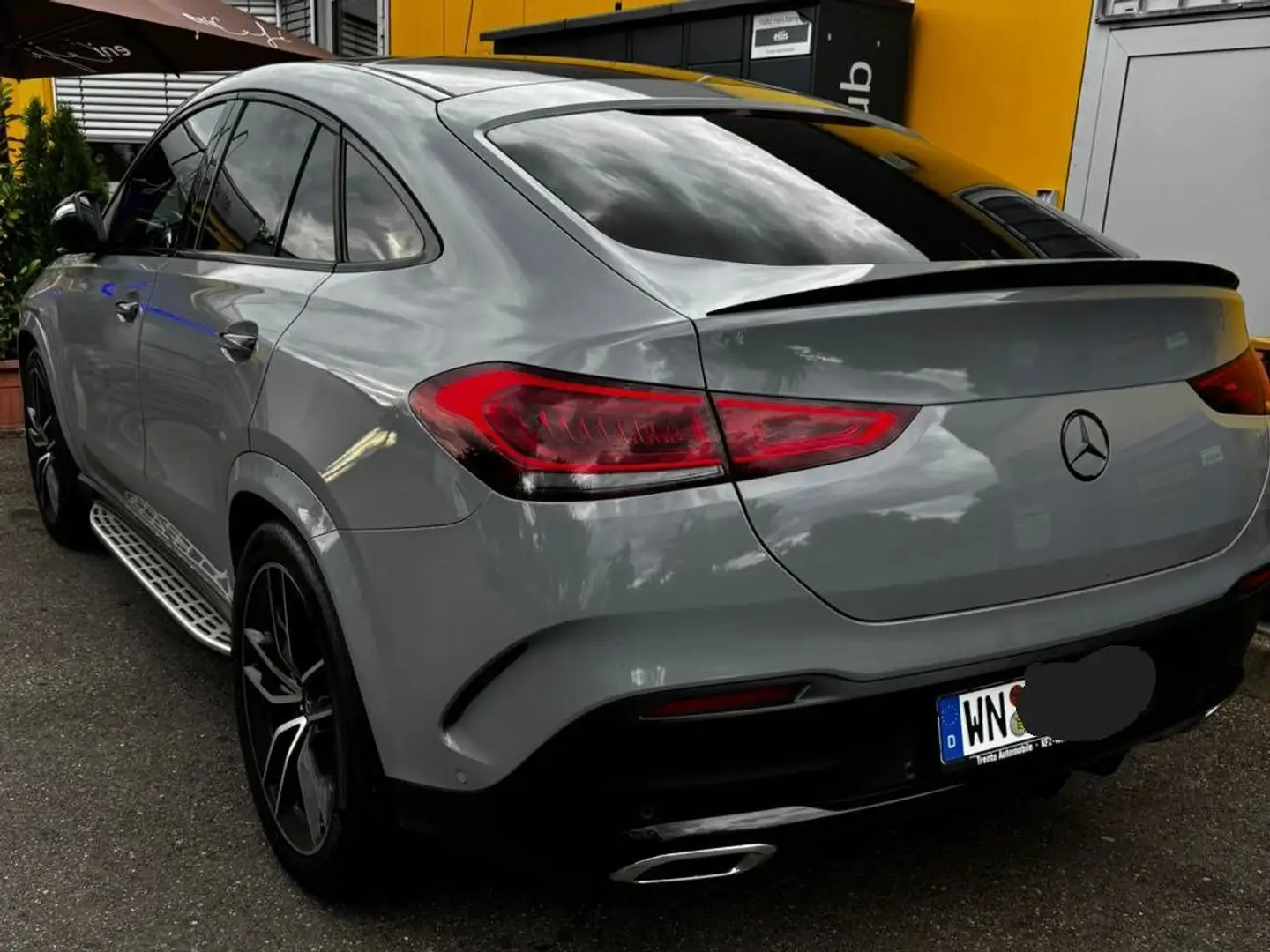 Mercedes-Benz GLC 400 GLC 400 d 4Matic 9G-TRONIC AMG Line Grau - 1