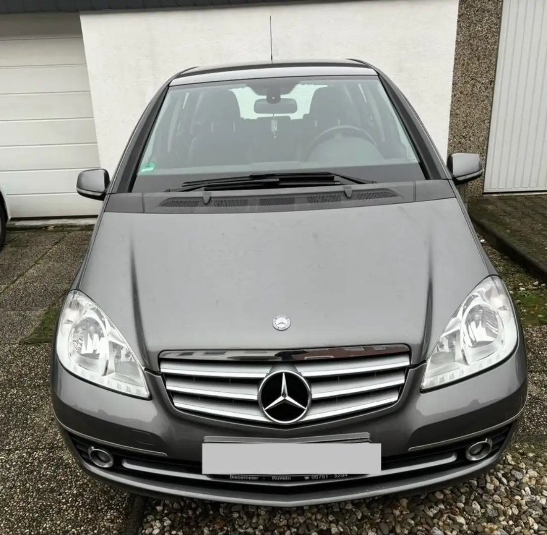 Mercedes-Benz A 200 A 200 CDI (169.008) siva - 1