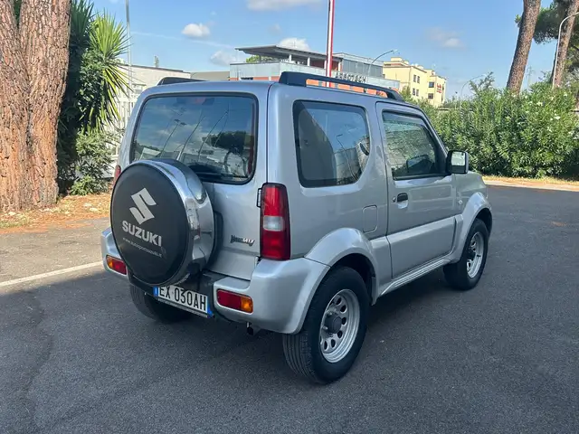 Suzuki Jimny view 6