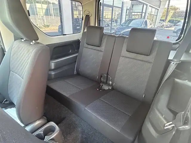 Suzuki Jimny view 11