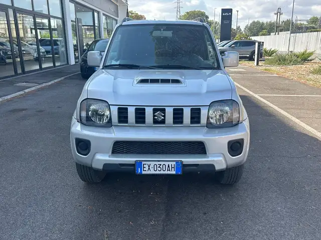Suzuki Jimny view 4