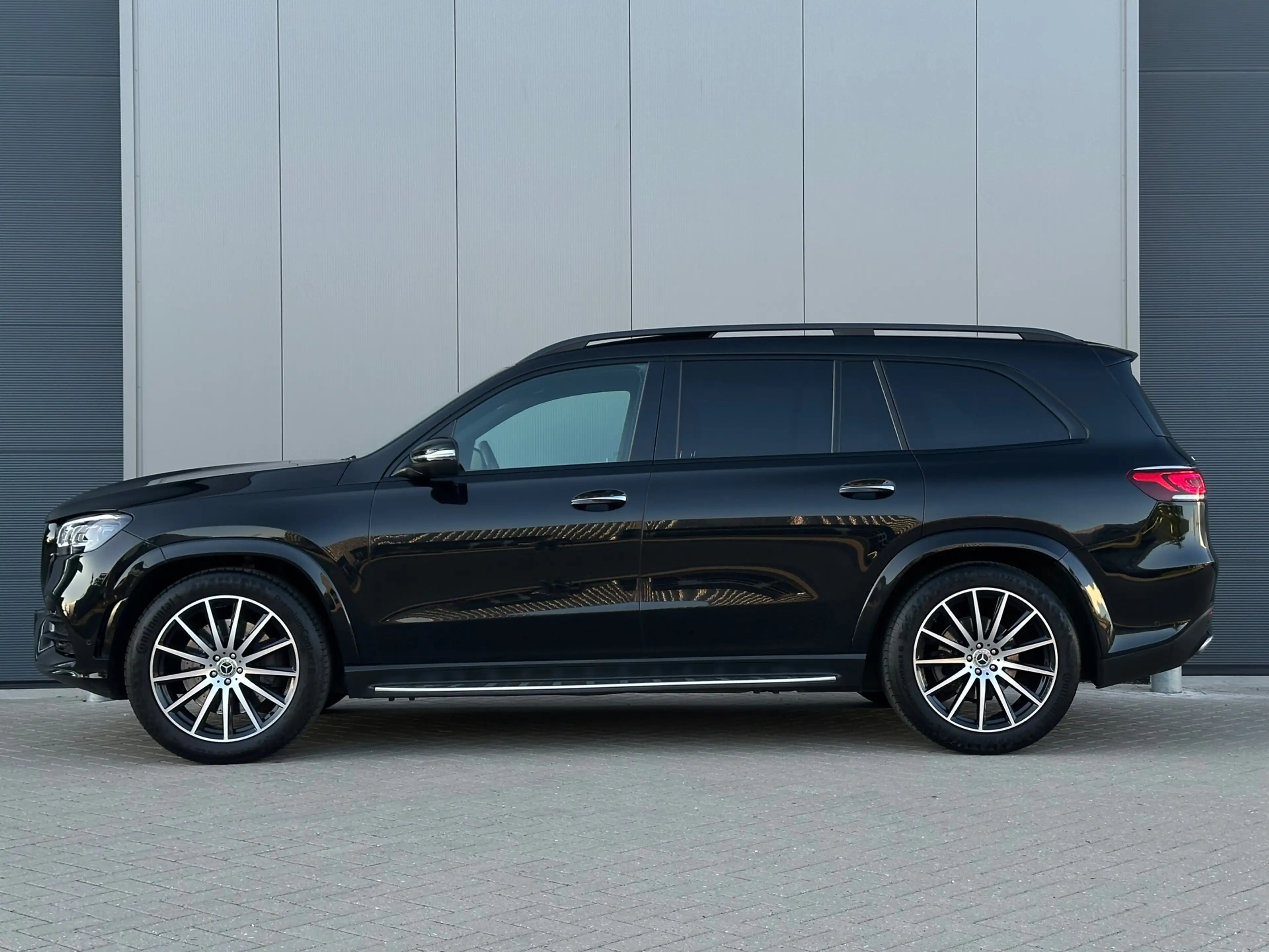 Mercedes-Benz GLS 400 d 4MATIC Premium |HUD|PANO|TREK|AIRMATIC — photo 6