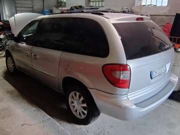 Voyager III 2001 2.5 crd LX