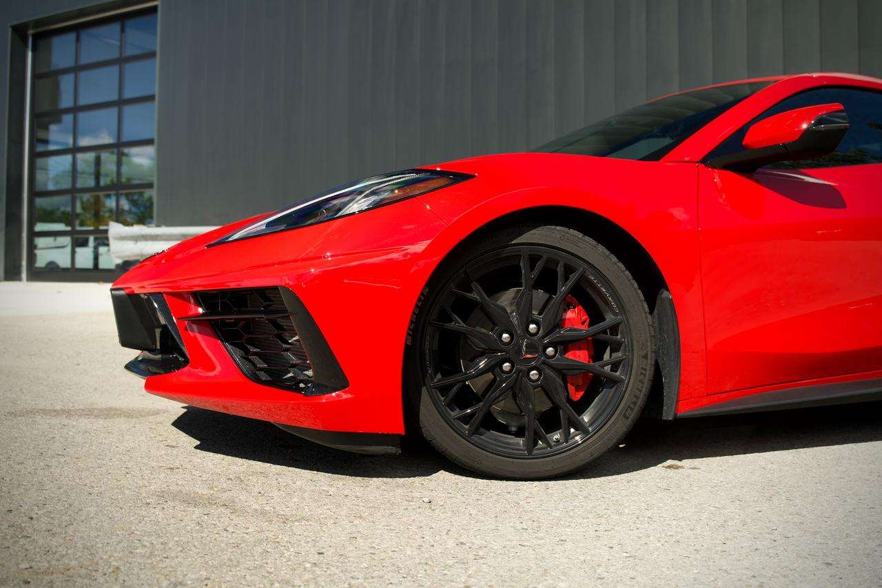 2027 Chevrolet Corvette 1LT — снимка 4