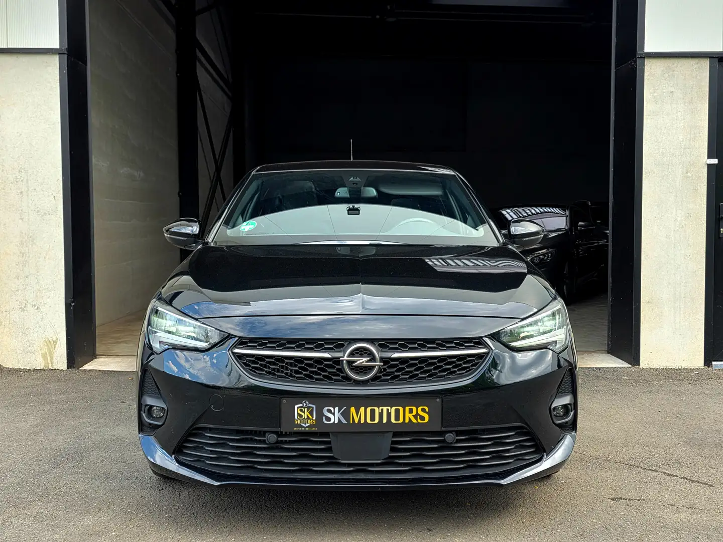 Opel Corsa GS-LINE Massage Pano Leder 360 Cam Carplay Full Op Zwart - 2