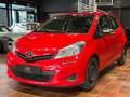 Toyota Yaris 1.0 COOL 5-TÜRER KLIMA 1.HAND+SCHECKHEFTGEPFLEGT H Rouge - thumbnail 4