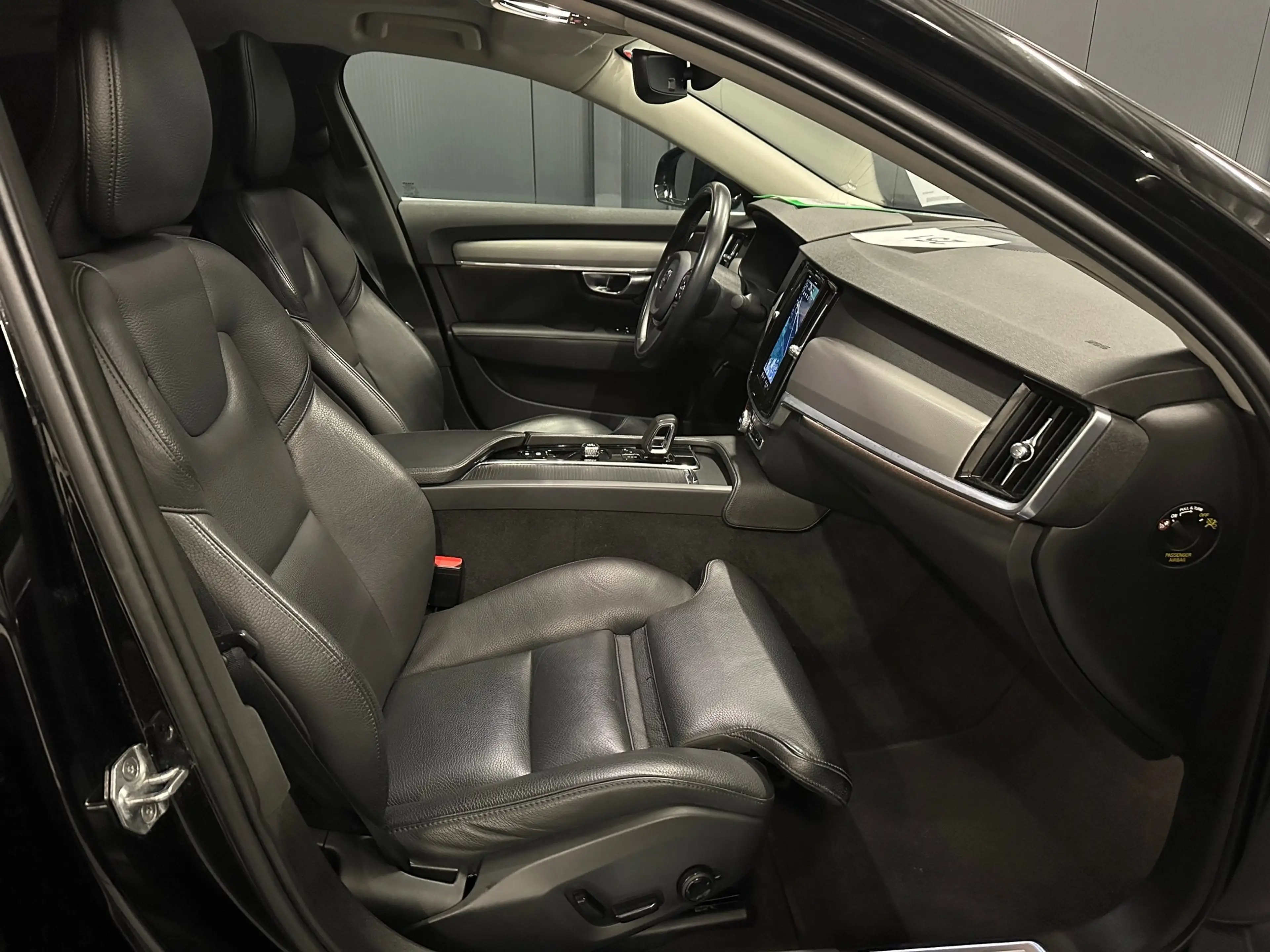 Volvo S90 Momentum Pro AWD *19Zoll*Xenium-Paket*360*Standhzg — photo 10
