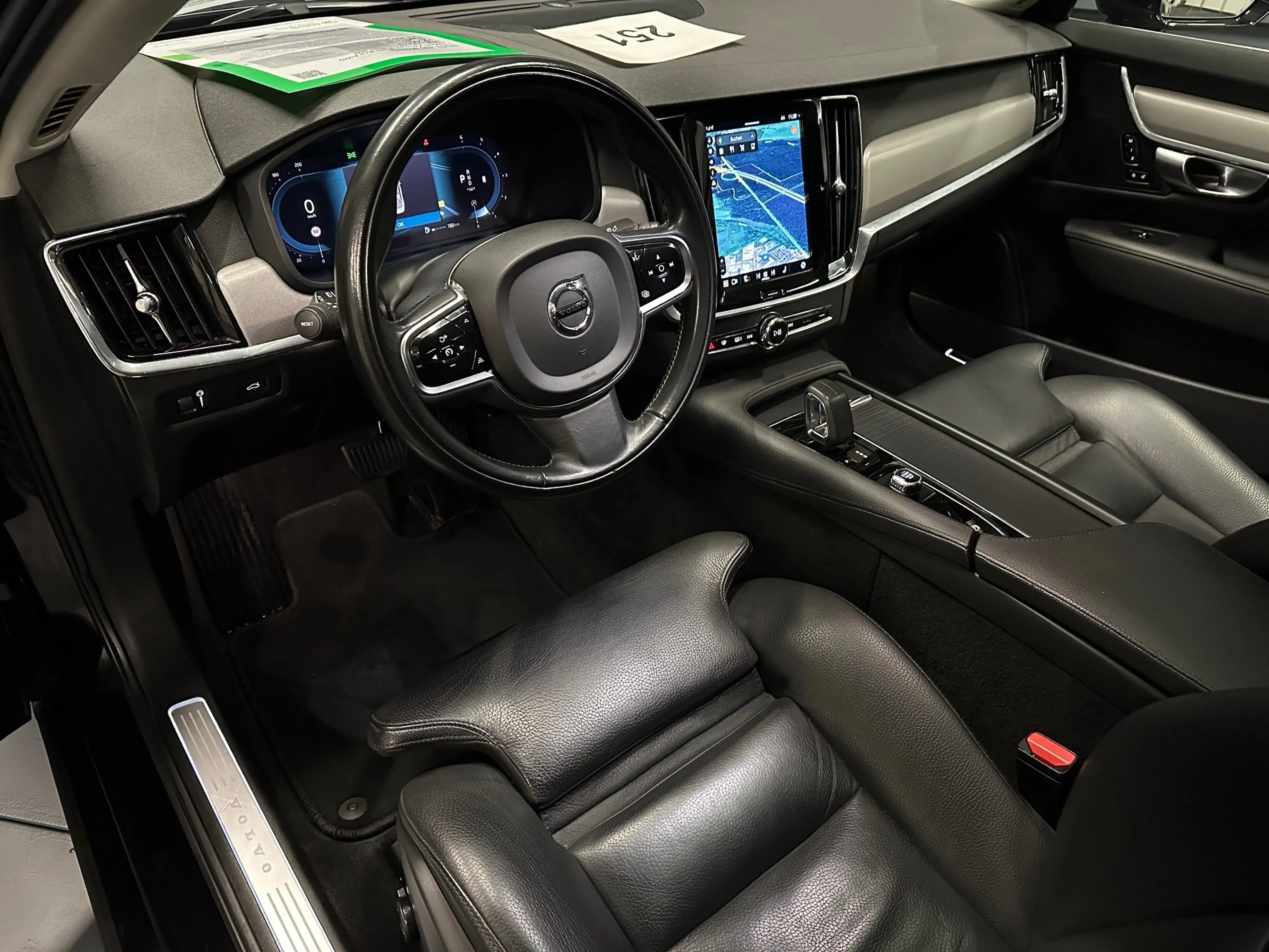 Volvo S90 Momentum Pro AWD *19Zoll*Xenium-Paket*360*Standhzg — photo 16