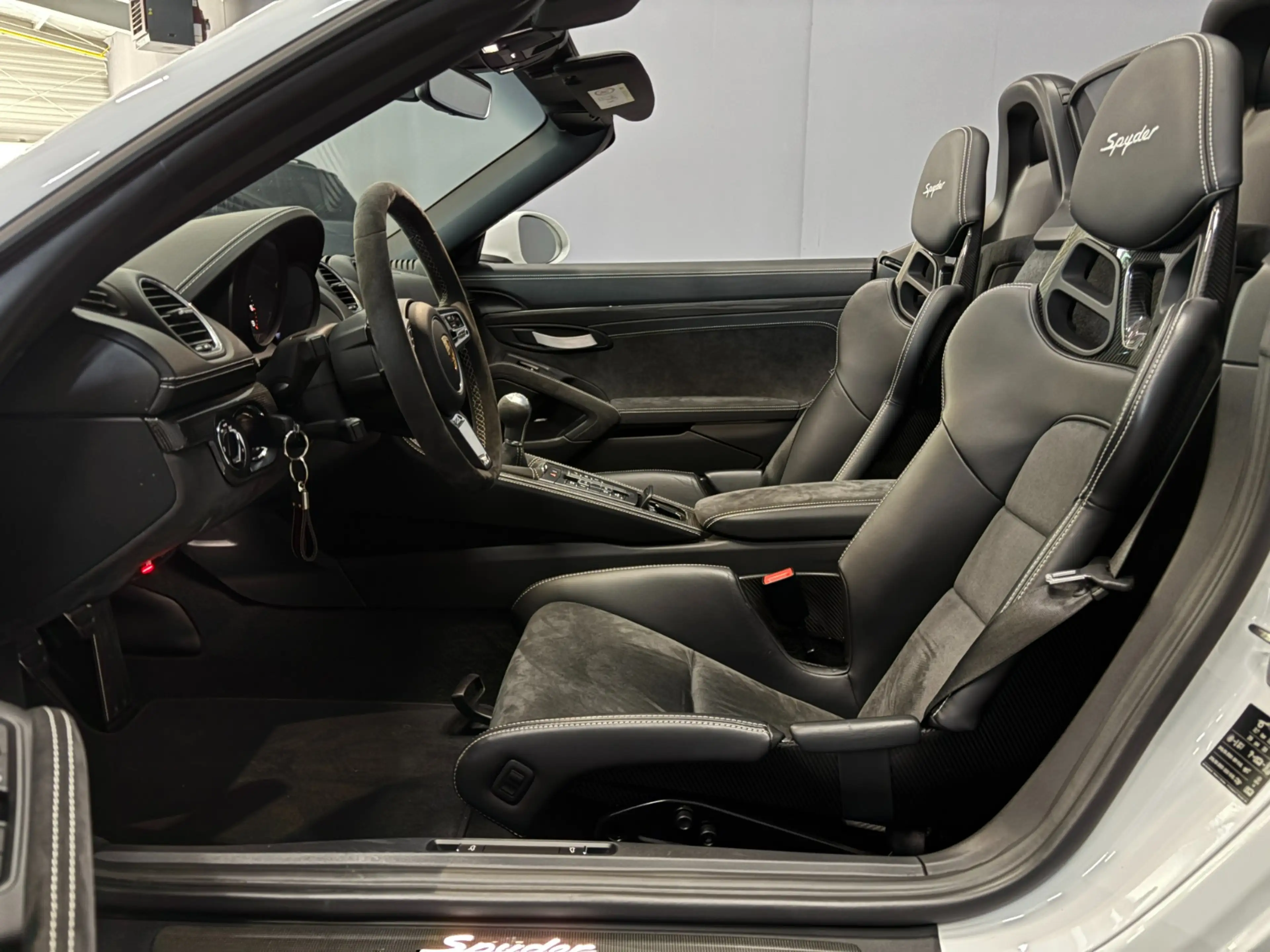 Porsche 718 Spyder 4.0 PCCB | Bose | Bucketseats — photo 10