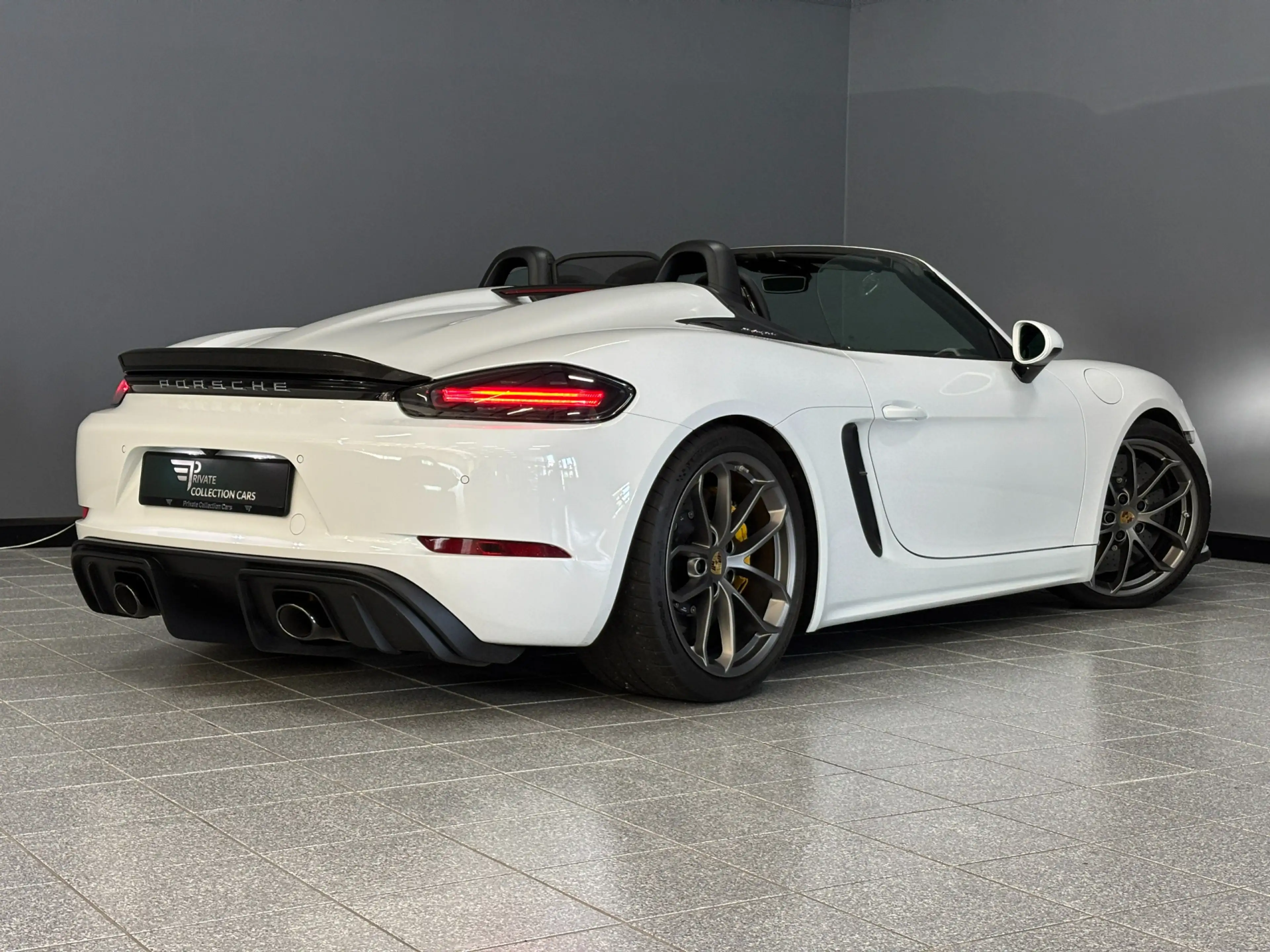Porsche 718 Spyder 4.0 PCCB | Bose | Bucketseats — photo 2