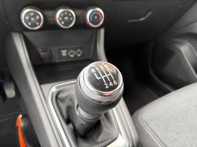 Renault Captur view 28
