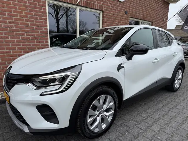 Renault Captur view 12