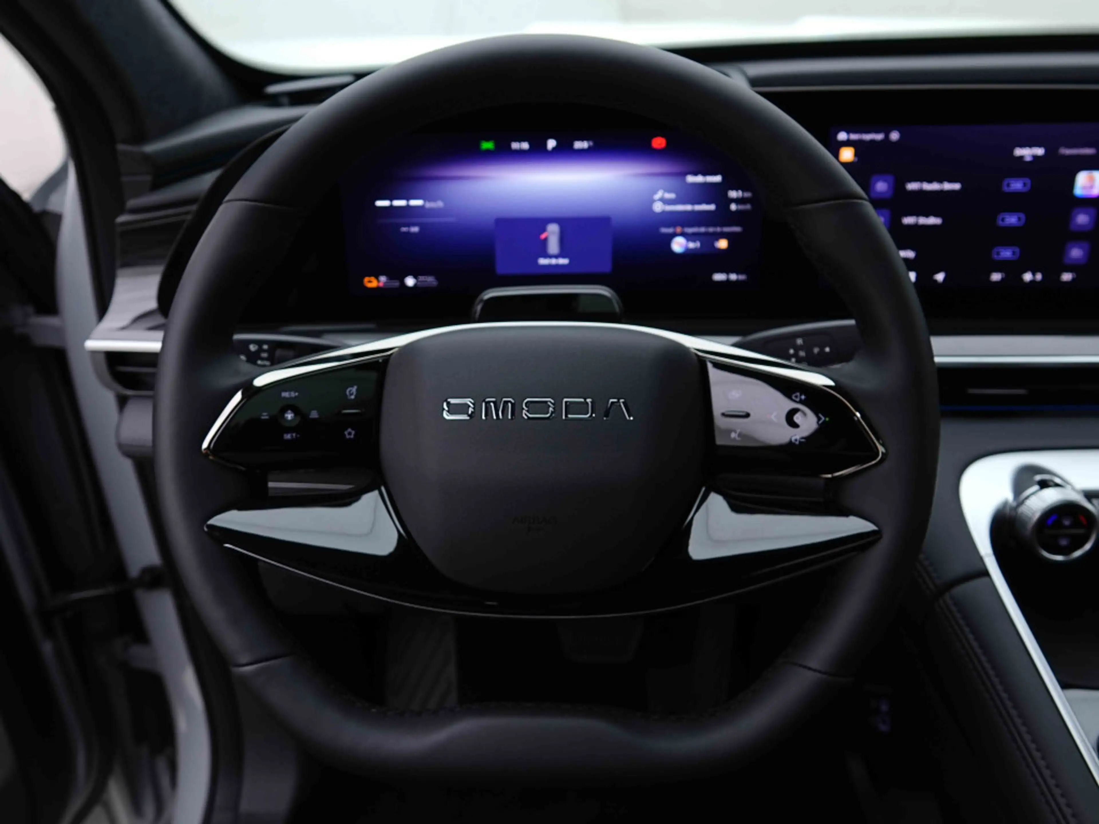 Omoda 9 PHEV 537 Premium | EV range 145 Km | Pano | Leather | Head Up | 360 Camera — photo 14
