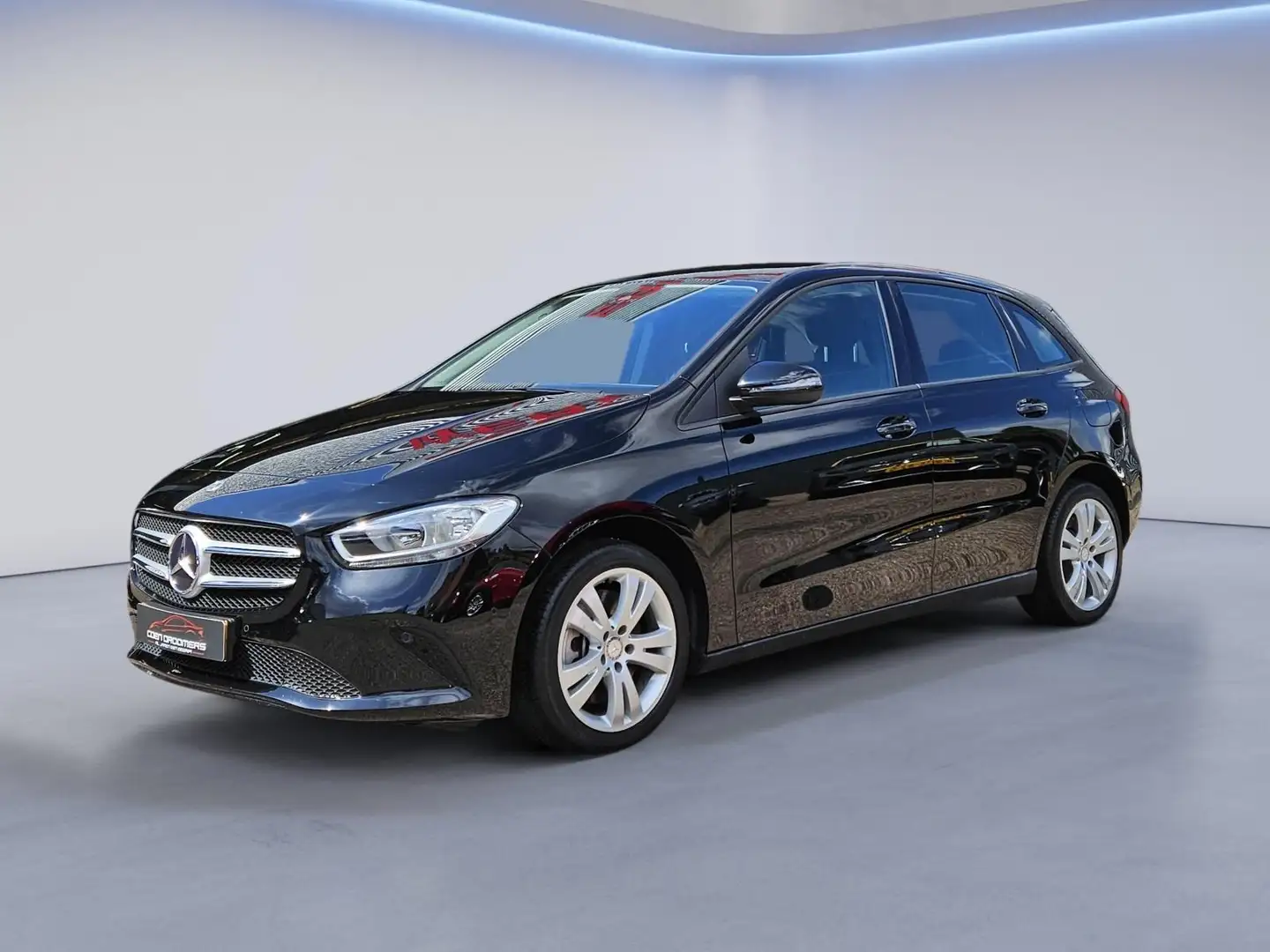 Mercedes-Benz B 250 e Luxury Line /Apple Carplay/Parkeersens. rondom/C Zwart - 1