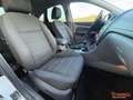 Ford Focus II 1.6 TDCI 110ch (6 cv) 16V Turbo - BVM5 - 5 Portes - Blanc - Ghia - 2008 Blanc - thumbnail 8