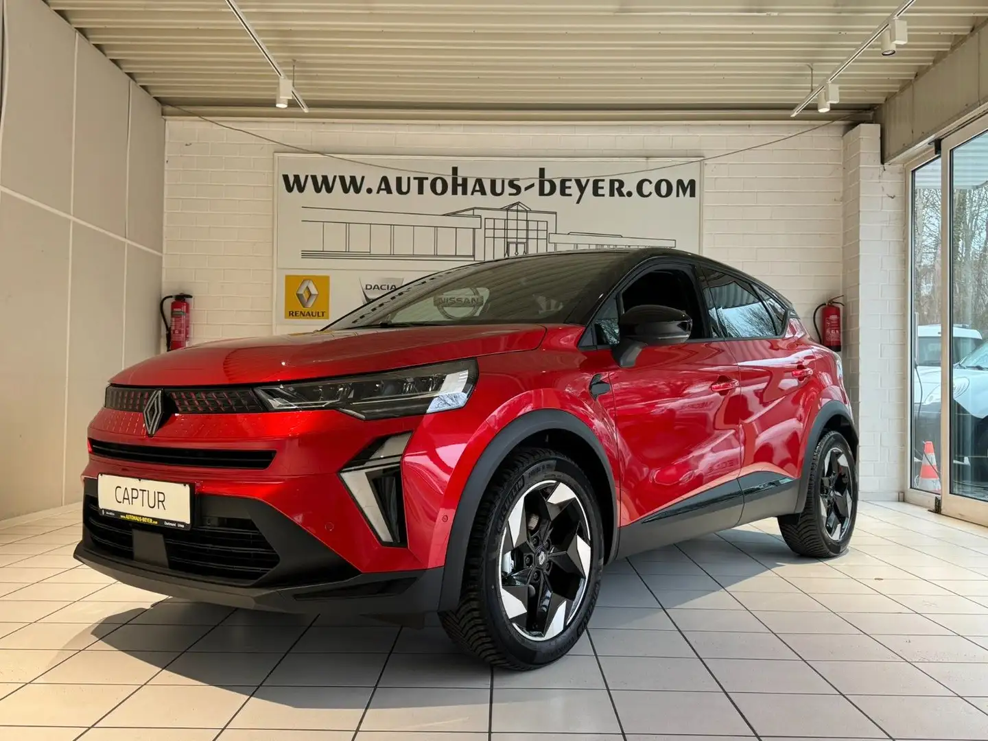 Renault Captur Techno ECO-G 100 Rot - 1