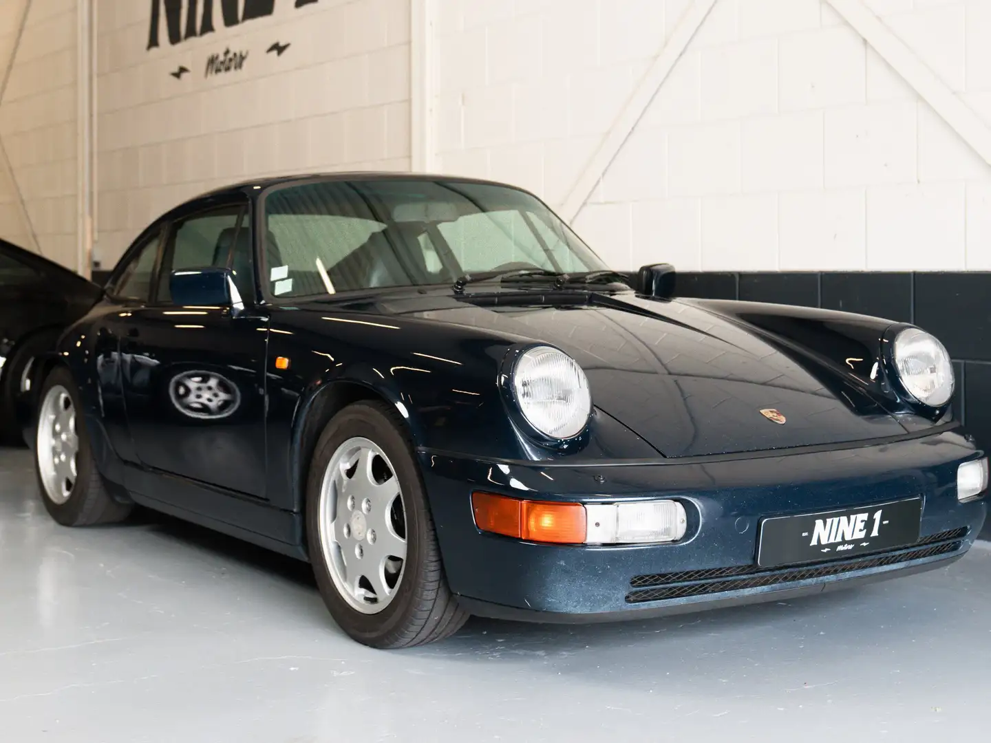 Porsche 964 C4 coupe Manual 'Dunkel Blau' Blauw - 1
